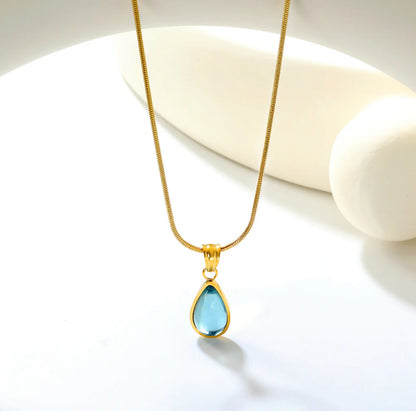 Round White Diamond Pendant Stainless steel +18K Gold Plated