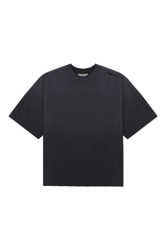 Eames plastic side chair